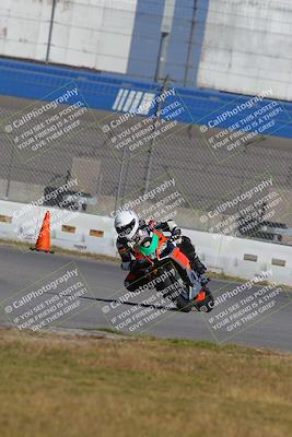 media/Nov-26-2022-Fastrack Riders (Sat) [[b001e85eef]]/Level 2/Session 3 Outside Turn 9/